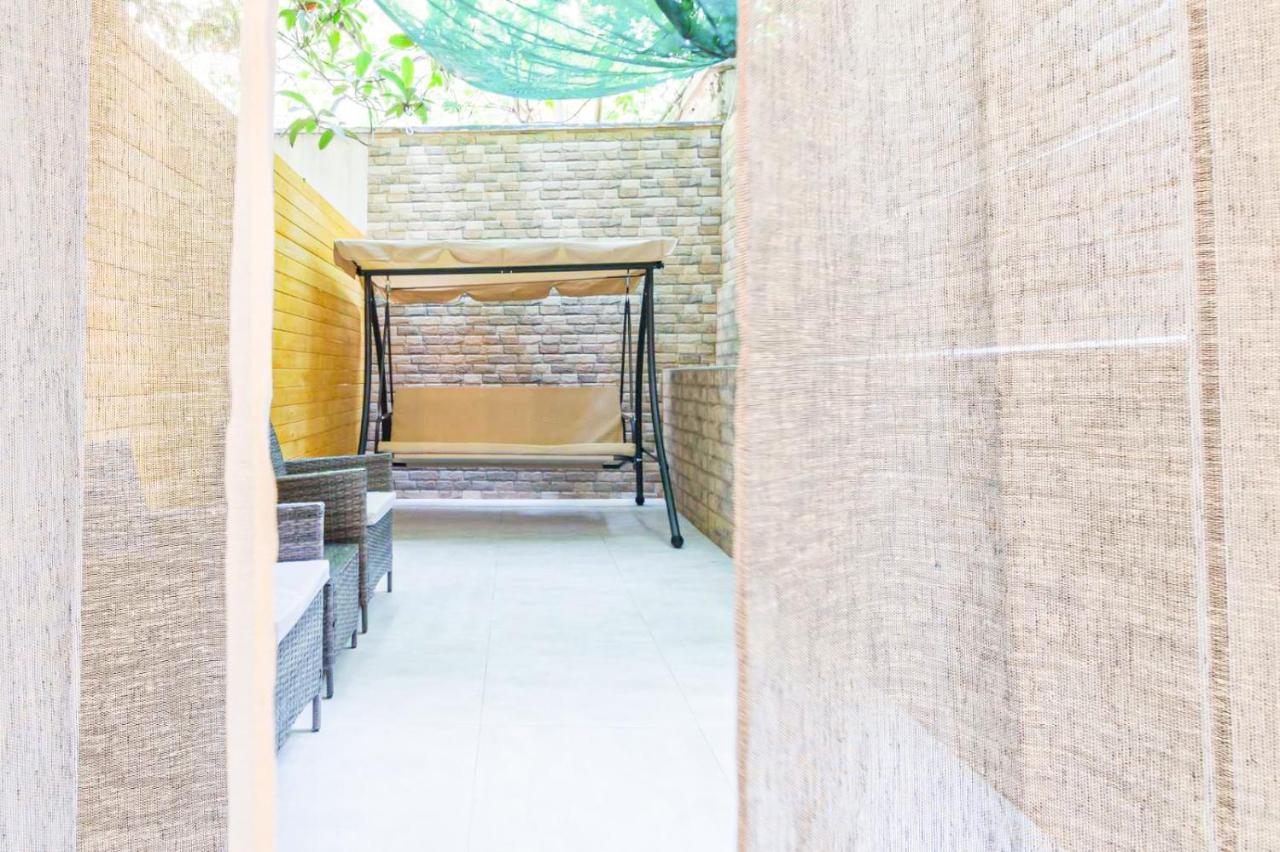 Green Rocket Studio Athens Luaran gambar